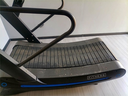 Q235 Equipamento de ginástica comercial Corredor de ar não motorizado Corredora manual Curva de esteira 165kg
