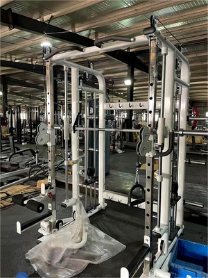 Centro de ginástica tudo em um interior multifuncional comercial de aço Smith máquina de peso empilhadeiras