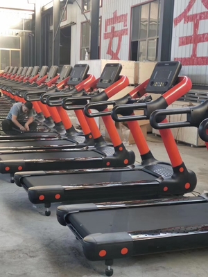 Equipamento de ginástica comercial Motor elétrico esteira com 3.0HP 7.0HP Potência e Treinamento Cardiológico