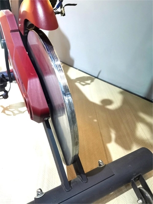 Equipamento de ginástica comercial Ciclo de exercícios de musculação de aço para treinamento cardiovascular interno