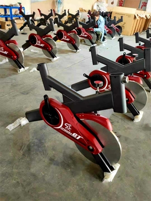 Equipamento de ginástica comercial Ciclo de exercícios de musculação de aço para treinamento cardiovascular interno