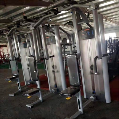 Equipamento de ginástica comercial Meio carregador Pectoral Fly Machine com 1500*1400*2200 mm Tamanho