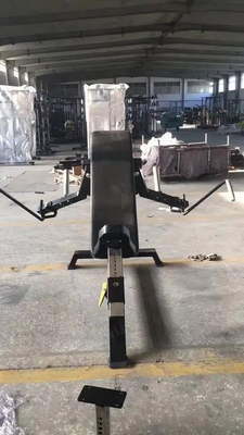 Aumente seu treino de peito com outra máquina de mosca peitoral sentada