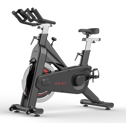 Equipamento de fitness em casa universal Edifício corporal girando em ambientes fechados Exercício Fit Bike