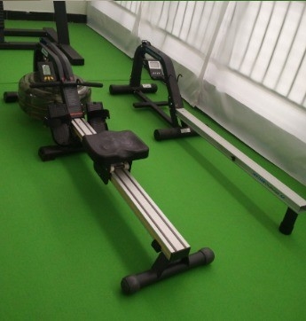 Eficaz Befreeman Máquina comercial de remo a ar para fitness ao ar livre 70kg 2240*610*508