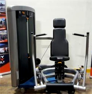 Equipamento de ginástica comercial Pressão de peito inclinada sentada com logotipo personalizado disponível