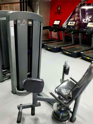 Máquina de abdução de quadril comercial de 80 kg para desenvolvimento muscular