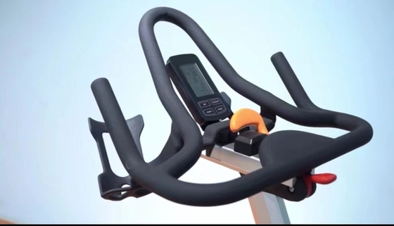 Treinamento Cardiológico Indoor Spinning Bike Exercise Bike Duas camadas de revestimento de pó eletrostático