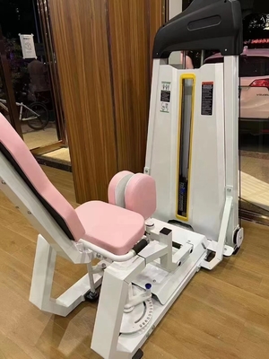 Equipamento de exercício físico com alfinete de assento ajustável para o treino de abdução de coxas e quadris
