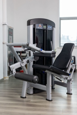 Aumente a sua jornada de musculação com a máquina de extensão de pernas e curl Hammer Strength