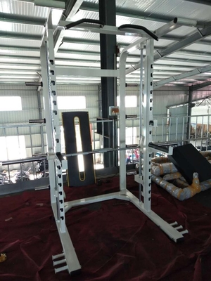 Tubos retangulares de aço Q235 Multifuncional Fitness Squat Rack para treinamento de força