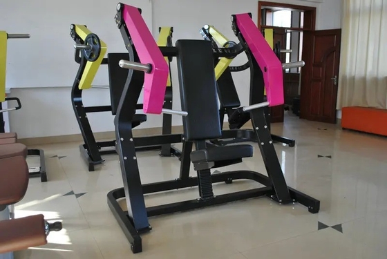 Prensa de peito carregada de placa para exercícios físicos Extenção de costas e exercícios de ombro