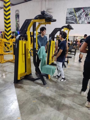 Centro de ginástica Equipamento de treinamento de força Indoor Pin Carregado Pearl Sentado Delt/Pec Fly