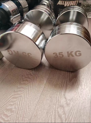 O Chrome Dumbbell é a adição perfeita para a sua rotina de treinamento de força da Befreema