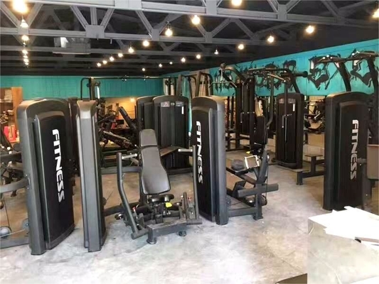 Equipamento de ginástica para treinamento de força comercial