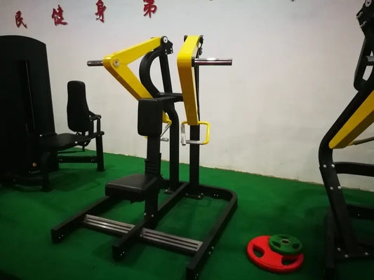 Maximizar o treino muscular das costas com a capacidade da máquina de remo lateral Outros 135 KG