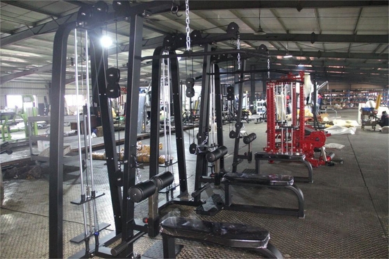 Equipamento de ginástica para reforço dos ombros e das costas