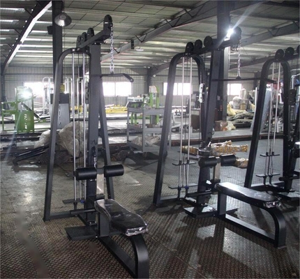Equipamento de ginástica para reforço dos ombros e das costas