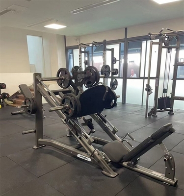 Máquina multifuncional de prensagem de pernas de 45 graus para instalações de fitness comerciais