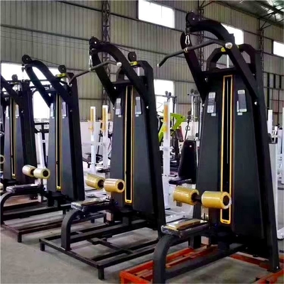 Fixação de tração de carga latina para treinamento de força no bodybuilding de carregadores médios
