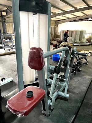 Máquina de remo com assento de aço para exercícios comerciais do ombro na academia e no fitness