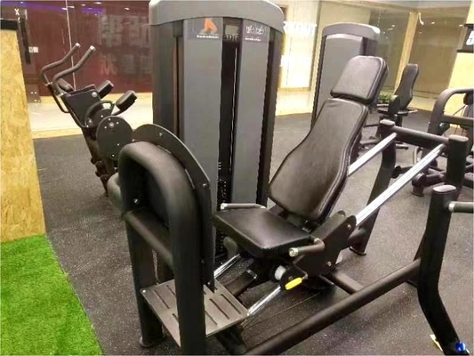 Equipamento de ginástica de carga média Máquina de prensagem de pernas assentada ajustável para glúteos e quadros