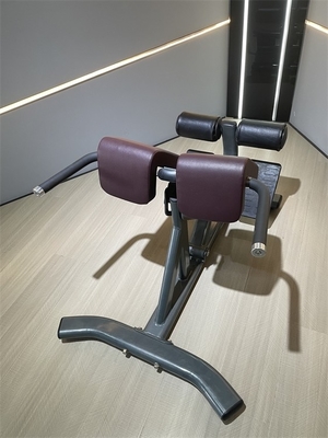 Equipamento de fitness comercial Cadeira romana com 1360*790*880 quadros metálicos