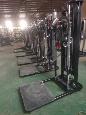 Equipamento de ginástica multifunção para extensão do ombro e elevação lateral em pé