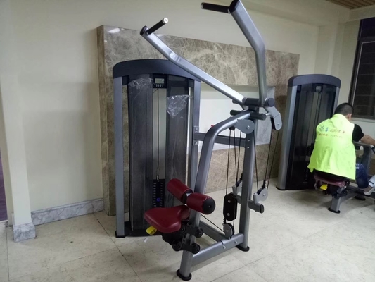 1600*1500*2000mm Dezhou Pin Loaded Gym Fitness Equipment Pulldown Machine com aço