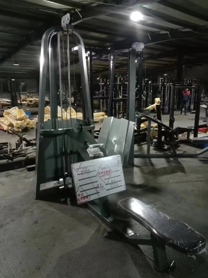 Equipamento de fitness comercial do ginásio sentado em fila baixa com logotipo personalizado