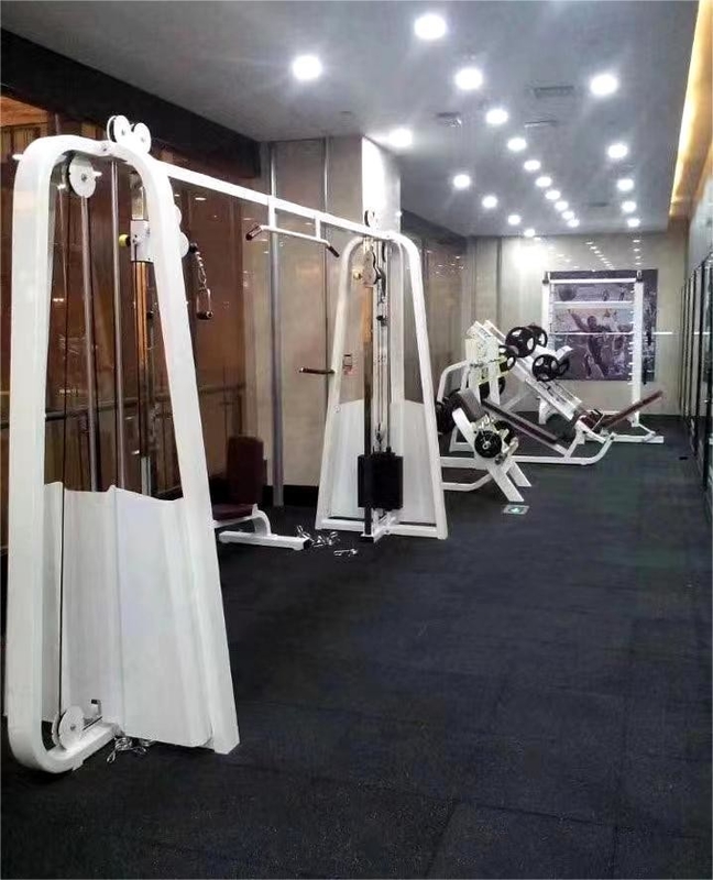 Tipo de carregador médio Crossover de cabo ajustável para treinamento de força e musculação