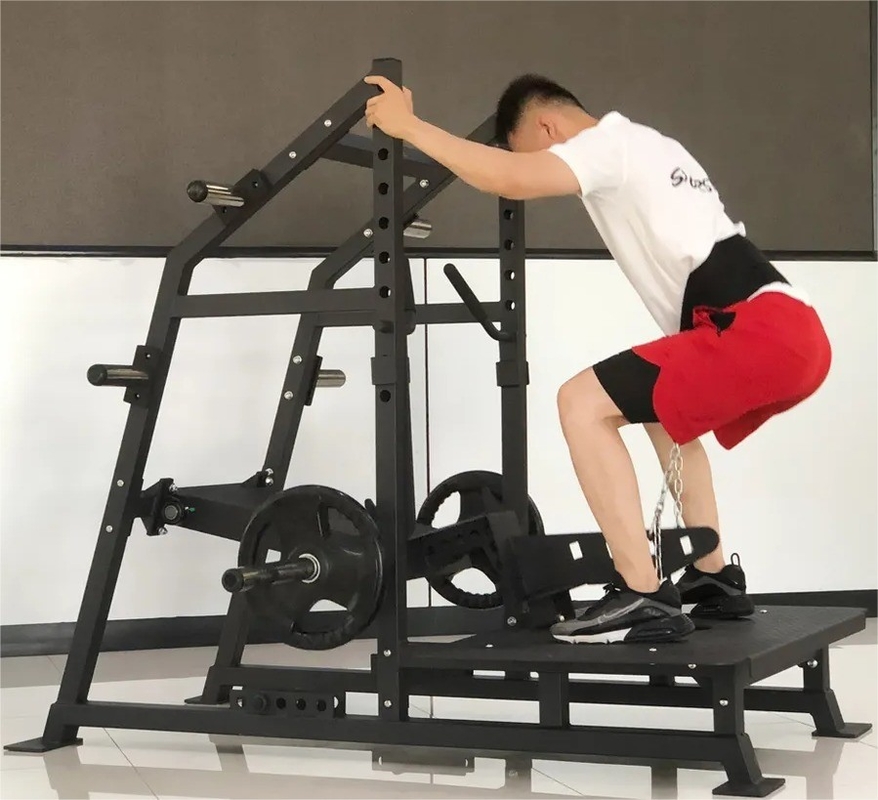 Experimente os benefícios da máquina de agachamento do cinturão para exercícios de empurrões de quadril e glúteos